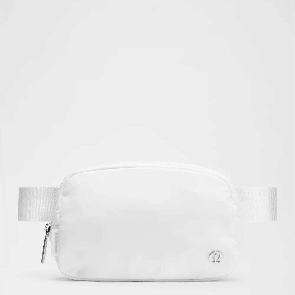 NWOT SOLD OUT ONLINE Lululemon Athletica White Everywhere Belt Bag - Picture 1 of 5